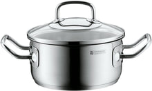 Lade das Bild in den Galerie-Viewer, WMF Profima Kochtopf klein 16cm, mit Glasdeckel 1,4L