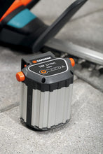 Lade das Bild in den Galerie-Viewer, Gardena System Akku BLi-18