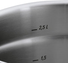 Lade das Bild in den Galerie-Viewer, WMF Function 4 Stielkasserolle 16cm