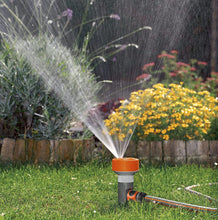 Lade das Bild in den Galerie-Viewer, Gardena Classic 4-Flächenregner Twist-Aktion